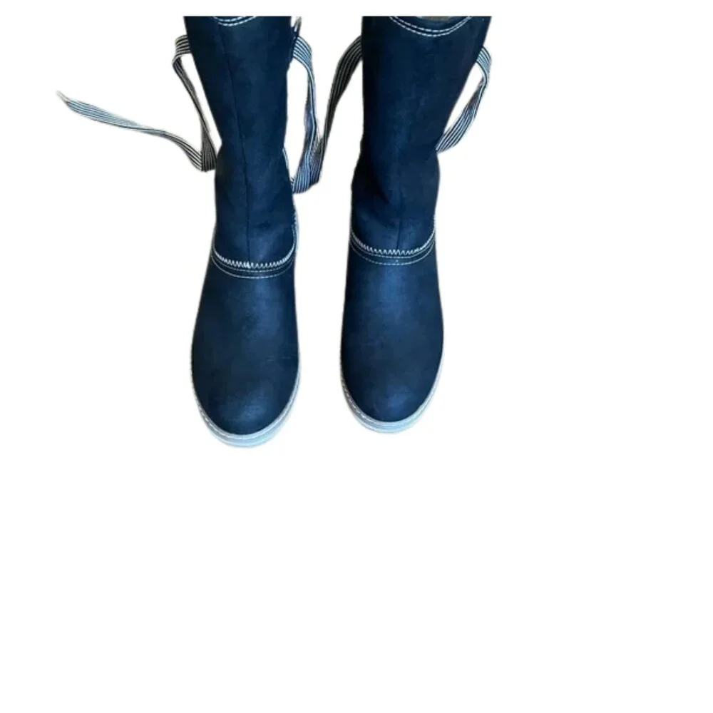 White Mountain Black Tivia Winter Boots Size 8